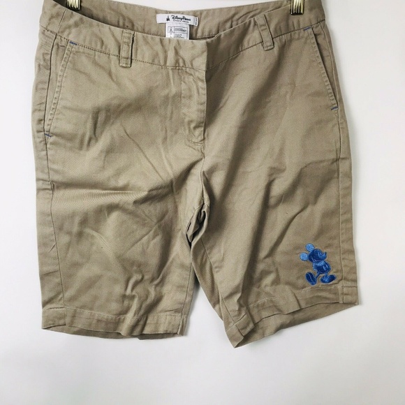Disney Parks Khaki Shorts womens sz 8 Mickey Logo - Picture 5 of 5